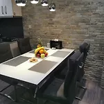 Paradise Swing Apartment *