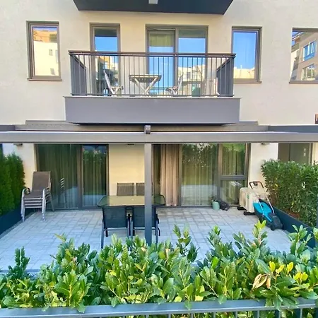 Paradise Swing Sofya