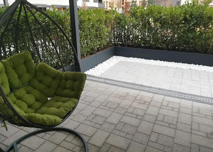 Paradise Swing Apartment